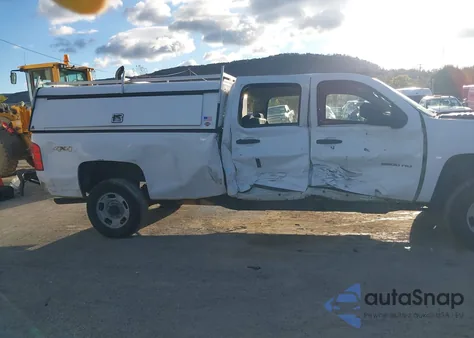 2014 Chevrolet Silverado 2500Hd Work Truck z USA, uszkodzony, nr VIN 1GC1KVCG9EF145773